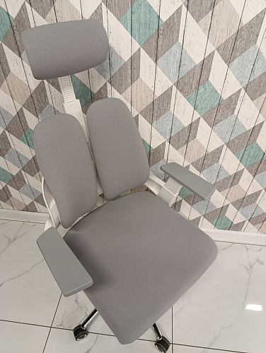 Компьютерное кресло Hiba gray / chrome из шоурума 2